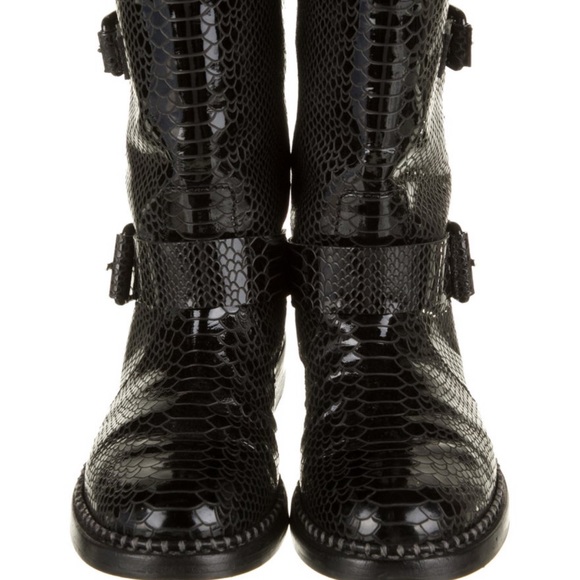 Casadei embossed leather boots - Picture 5 of 5